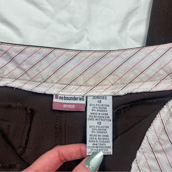 Y2K No Boundaries Low Rise Dress Pants - Picture 5 of 7